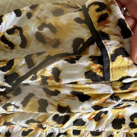 SOLD Zulu and Zephyr - leopard print light cotton pants - medium - Picture 2 of 3